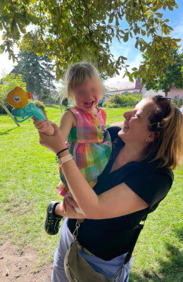 Nichts was mich glücklicher macht, ist dieses Lachen